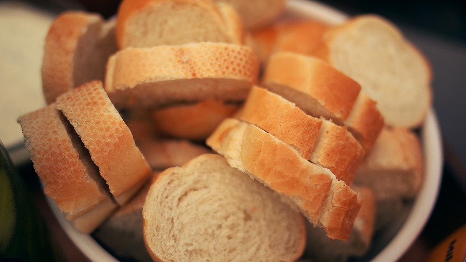 What my roll looked like after I sliced it What my roll looked like after I sliced it