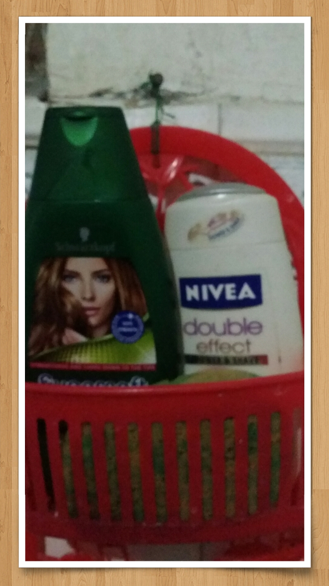 the apple green shampoo of my son. nivea also his 