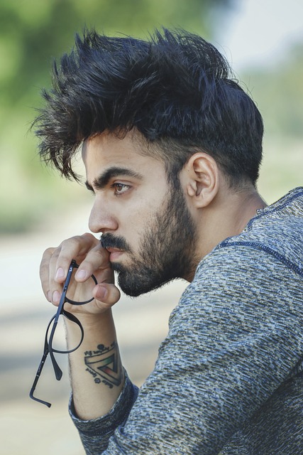 https://pixabay.com/en/man-portrait-young-happy-person-2367953/ https://pixabay.com/en/man-portrait-young-happy-person-2367953/