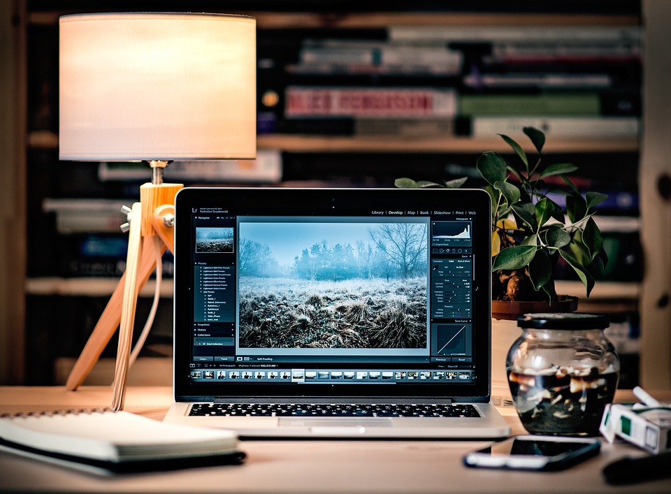 https://pixabay.com/en/laptop-desk-scene-computer-1246672/ https://pixabay.com/en/laptop-desk-scene-computer-1246672/