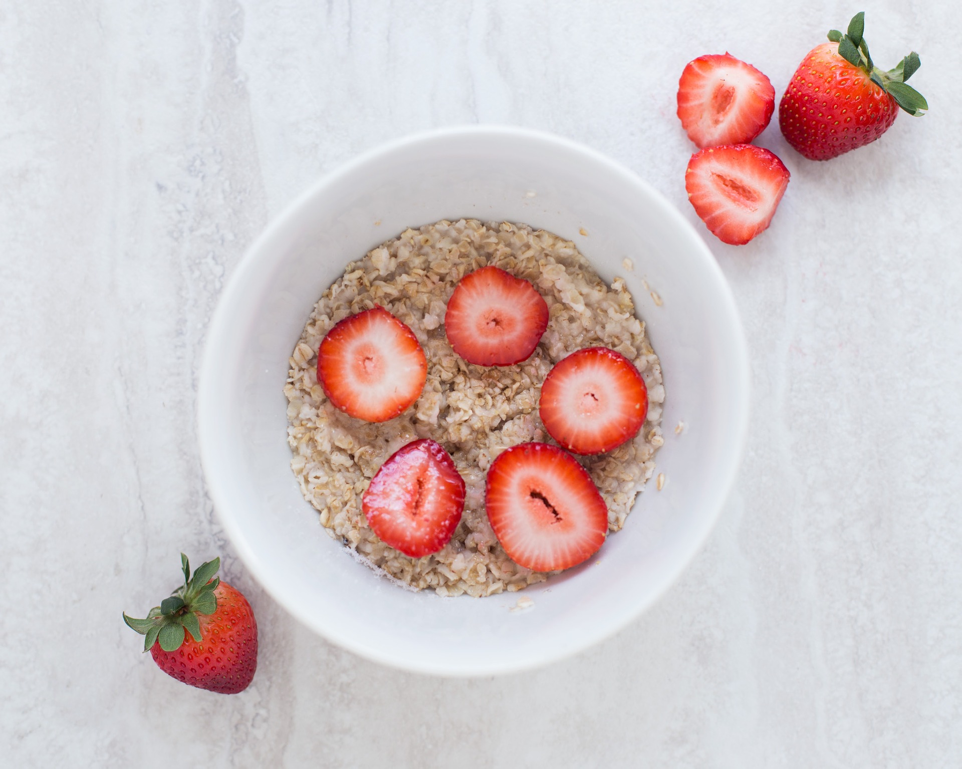 Oatmeal with Strawberries
