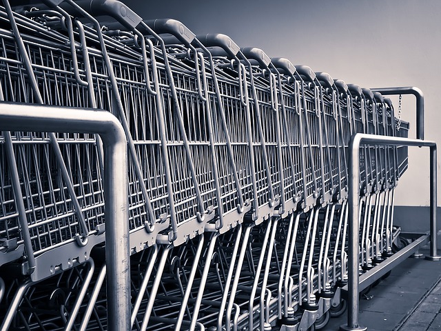 https://pixabay.com/en/shopping-cart-shopping-supermarket-1275480/