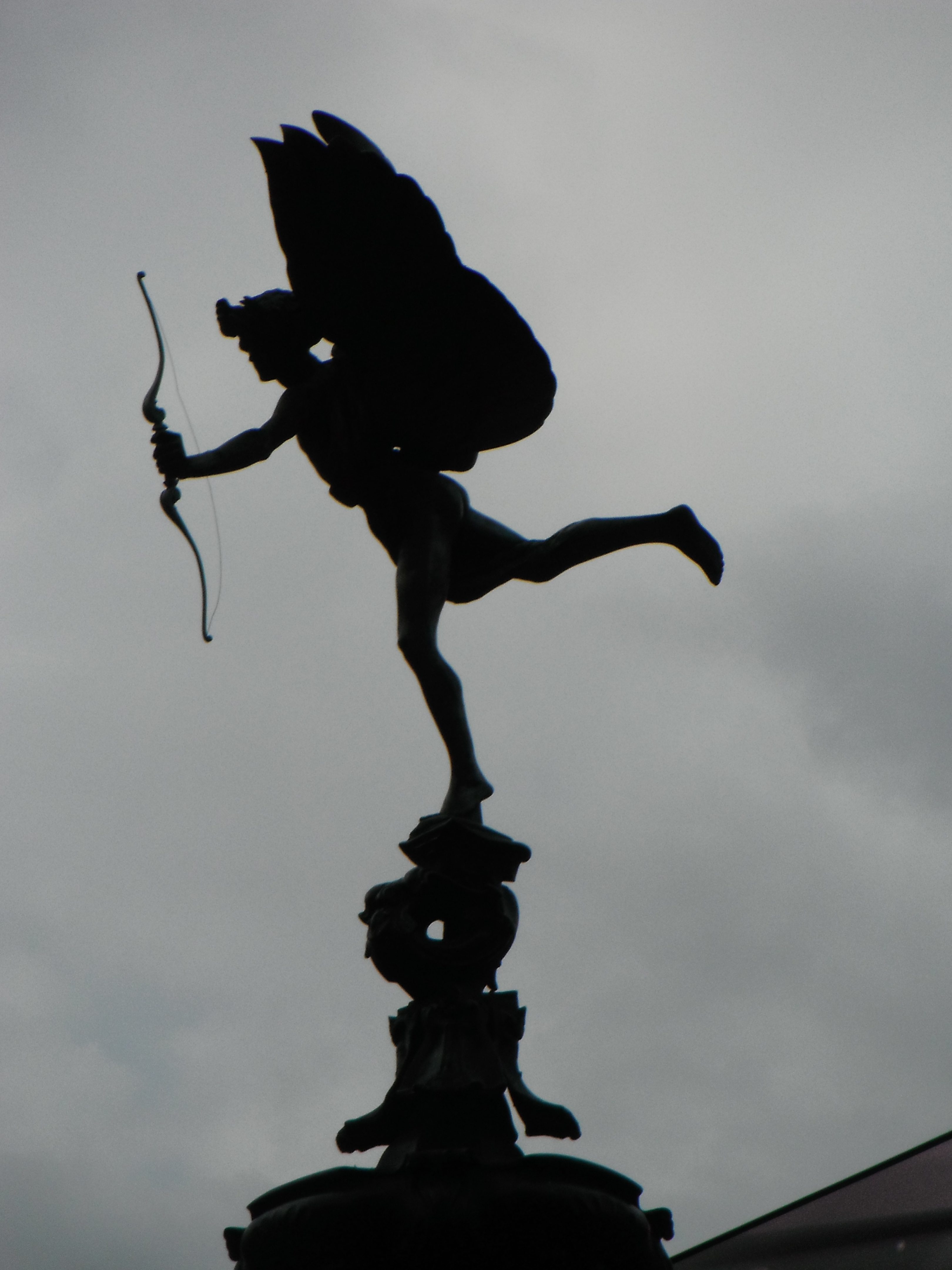 Photo taken by me - Eros statue, London Piccadilly Circus 
