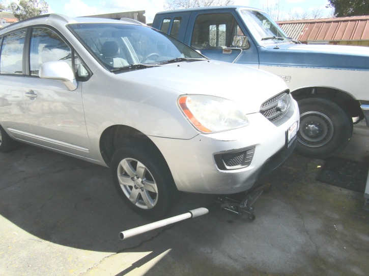 Separating Two Vehicles Accidentally Parked Too Close Together. Separating Two Vehicles Accidentally Parked Too Close Together.