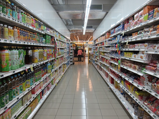 https://pixabay.com/en/grocery-store-market-supermarket-2619380/ https://pixabay.com/en/grocery-store-market-supermarket-2619380/