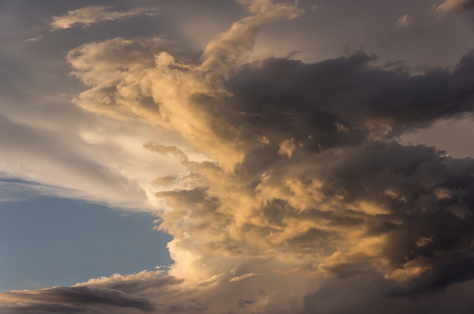 https://pixabay.com/en/sky-cloud-sunset-grey-golden-1054733/