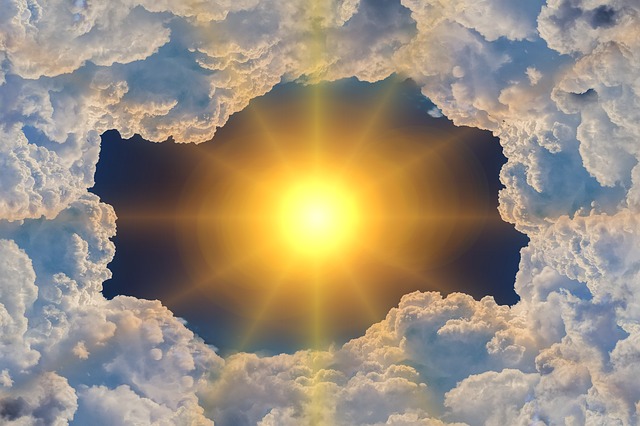 https://pixabay.com/en/sun-cloud-climate-climate-change-3313646/