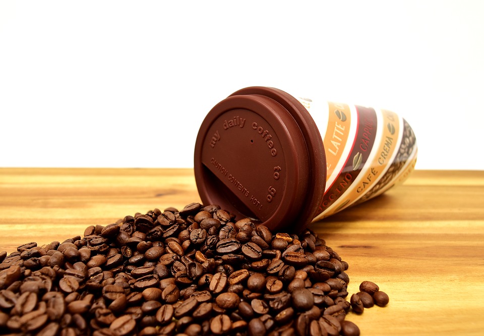 https://pixabay.com/en/coffee-coffee-mugs-coffee-to-go-3048160/