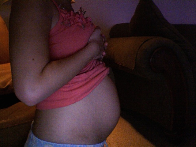 25 weeks pregnant - This is me 25 weeks pregnant.