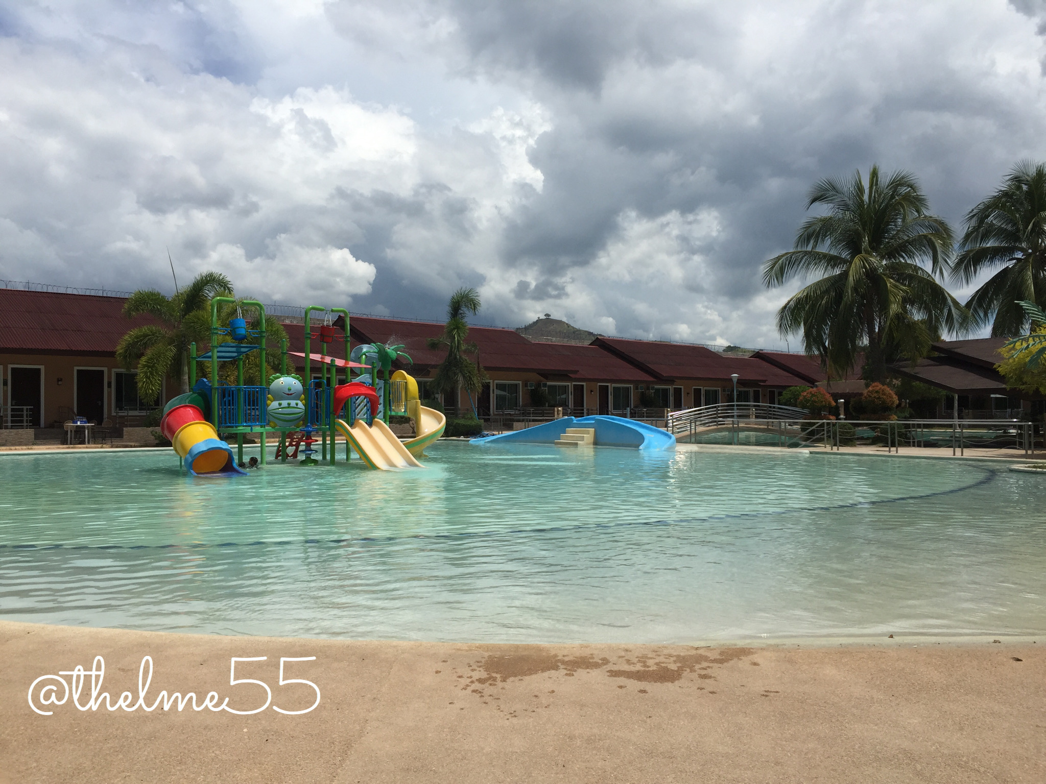 Amontay beach resort swimming pool.