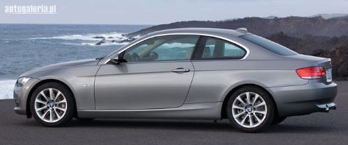 a super car - it was made in 2006 is a bmw_seria_3 and it's a verry beautifull and expensive car this is a car that i want to mine tell me if isn't so i want this car and with a little luck i will have one:)