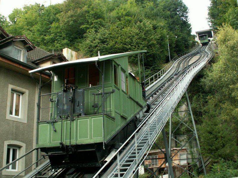 http://www.bahnbilder.de/name/galerie/kategorie/Neueste/hierarchie1/Schweiz/hierarchie2/Standseilbahnen/digitalfotografie/216.html http://www.bahnbilder.de/name/galerie/kategorie/Neueste/hierarchie1/Schweiz/hierarchie2/Standseilbahnen/digitalfotografie/216.html