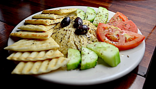 https://pixabay.com/en/mediterranean-platter-food-gourmet-1759337/