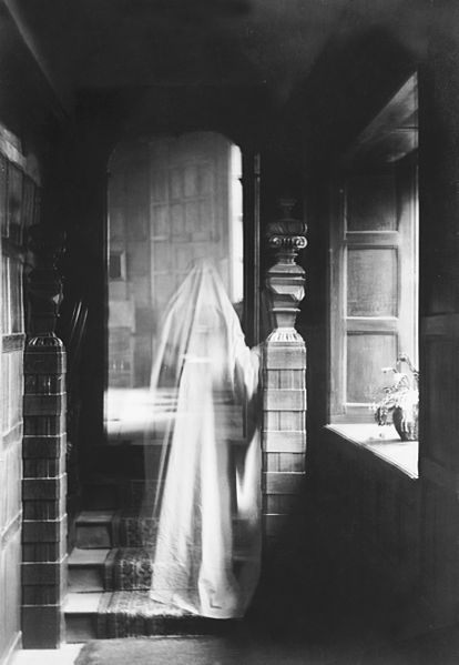 https://commons.wikimedia.org/wiki/File:Image_of_a_ghost,_produced_by_double_exposure_in_1899.jpg