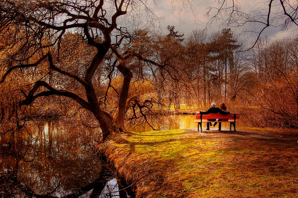 https://pixabay.com/en/togetherness-lovers-love-3751343/ https://pixabay.com/en/togetherness-lovers-love-3751343/