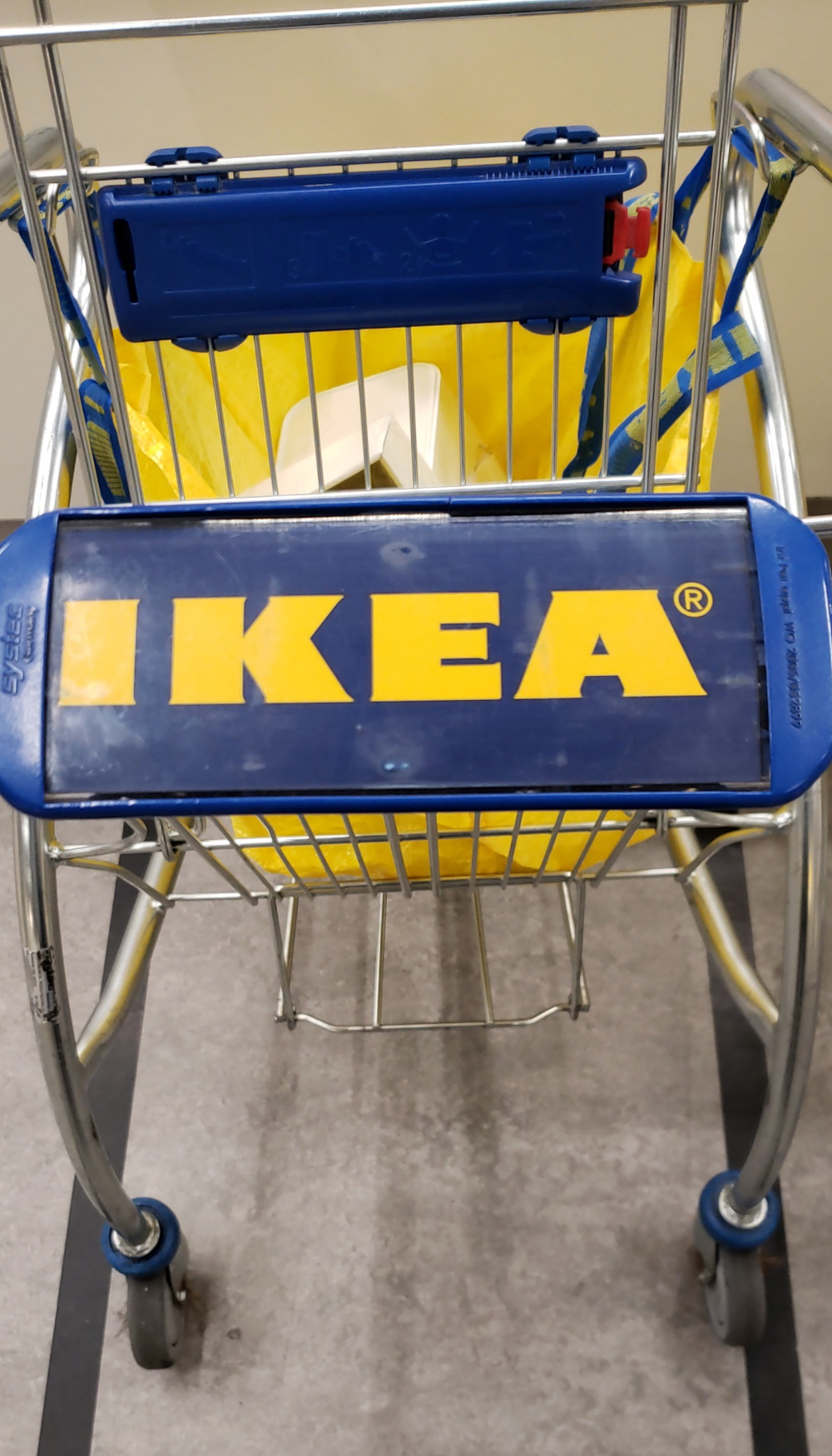 IKEA Trauma IKEA Trauma