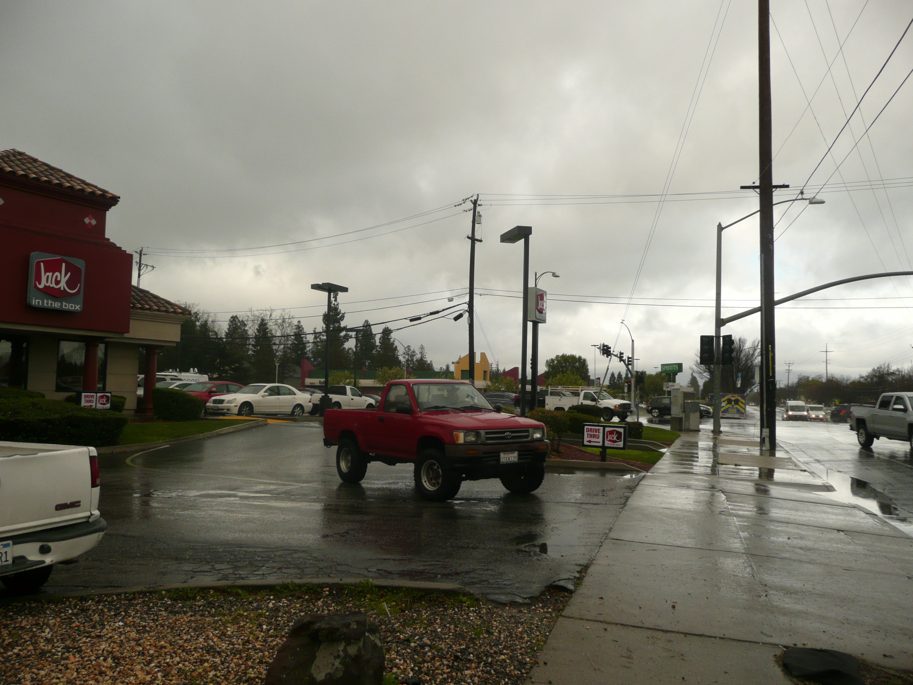 street,rush hour,rain,atmospheric river,pineapple express,traffic street,rush hour,rain,atmospheric river,pineapple express,traffic