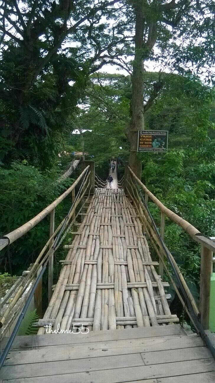 Twin Hanging Bridge in Bohol, Philippines Twin Hanging Bridge in Bohol, Philippines