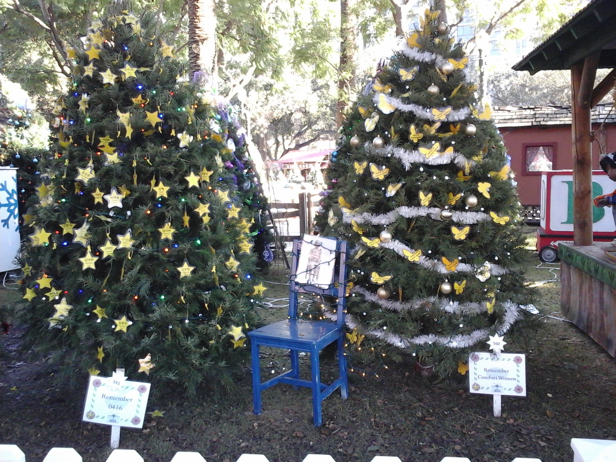 Christmas trees,San Jose,Christmas in the Park,decorated,travel Christmas trees,San Jose,Christmas in the Park,decorated,travel
