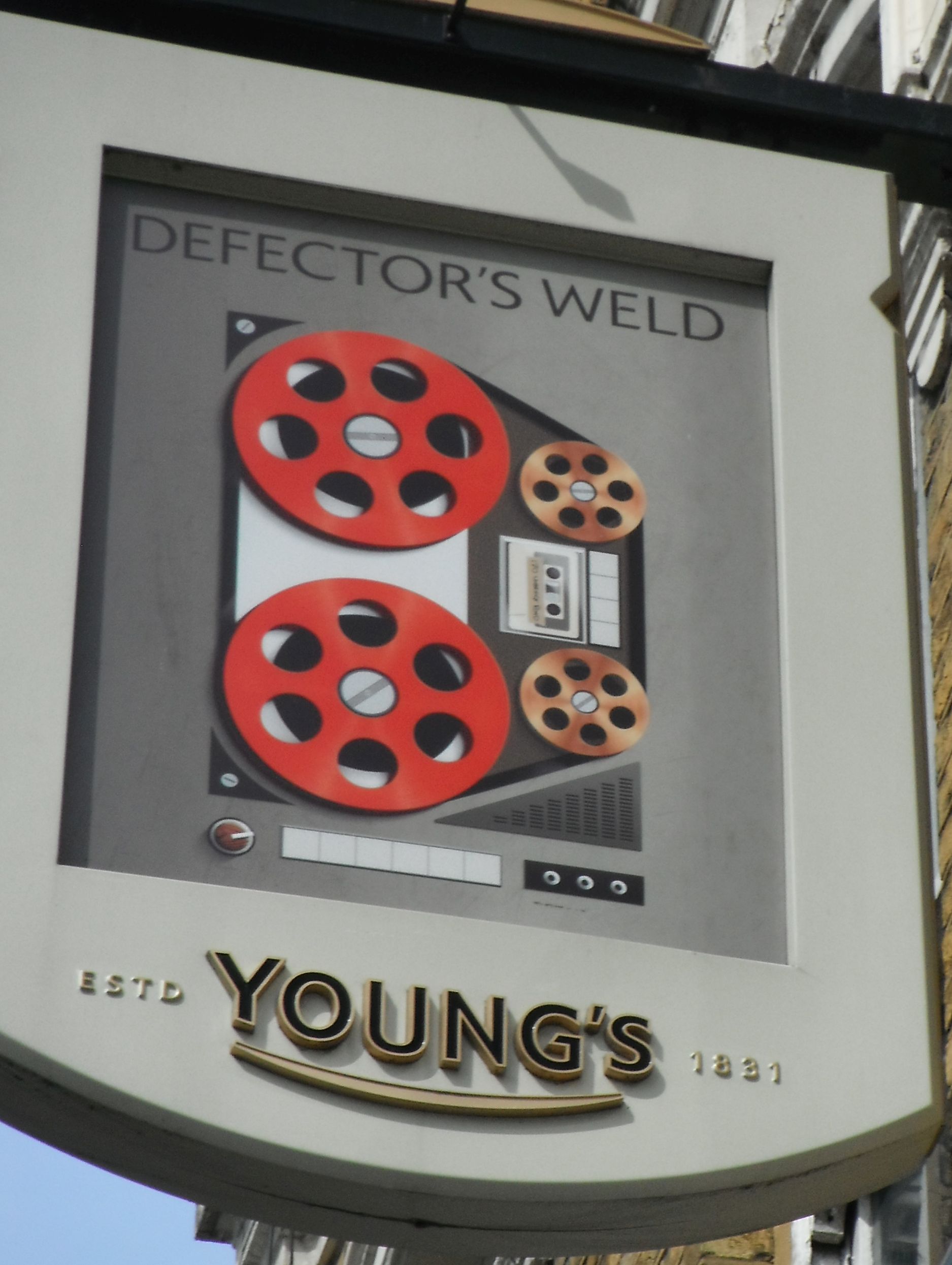Photo taken by me – The Defector’s Arms pub sign, Shepherd’s Bush. Photo taken by me – The Defector’s Arms pub sign, Shepherd’s Bush.