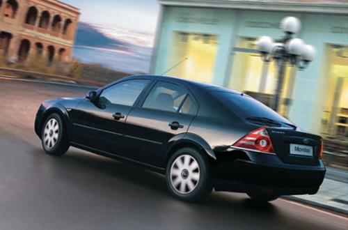 Bond's Ford  - The 2006 Ford Mondeo (released in the U.K.) makes a brief appearance in Casino Royale, though the Aston Martin is still Bond's car of choice.