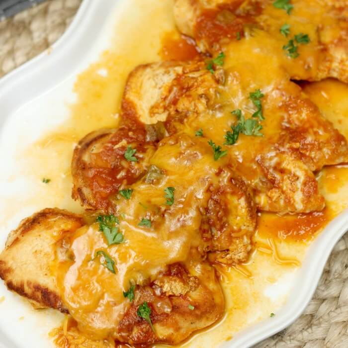 Photo from https://www.eatingonadime.com/easy-salsa-chicken-skillet-recipe/