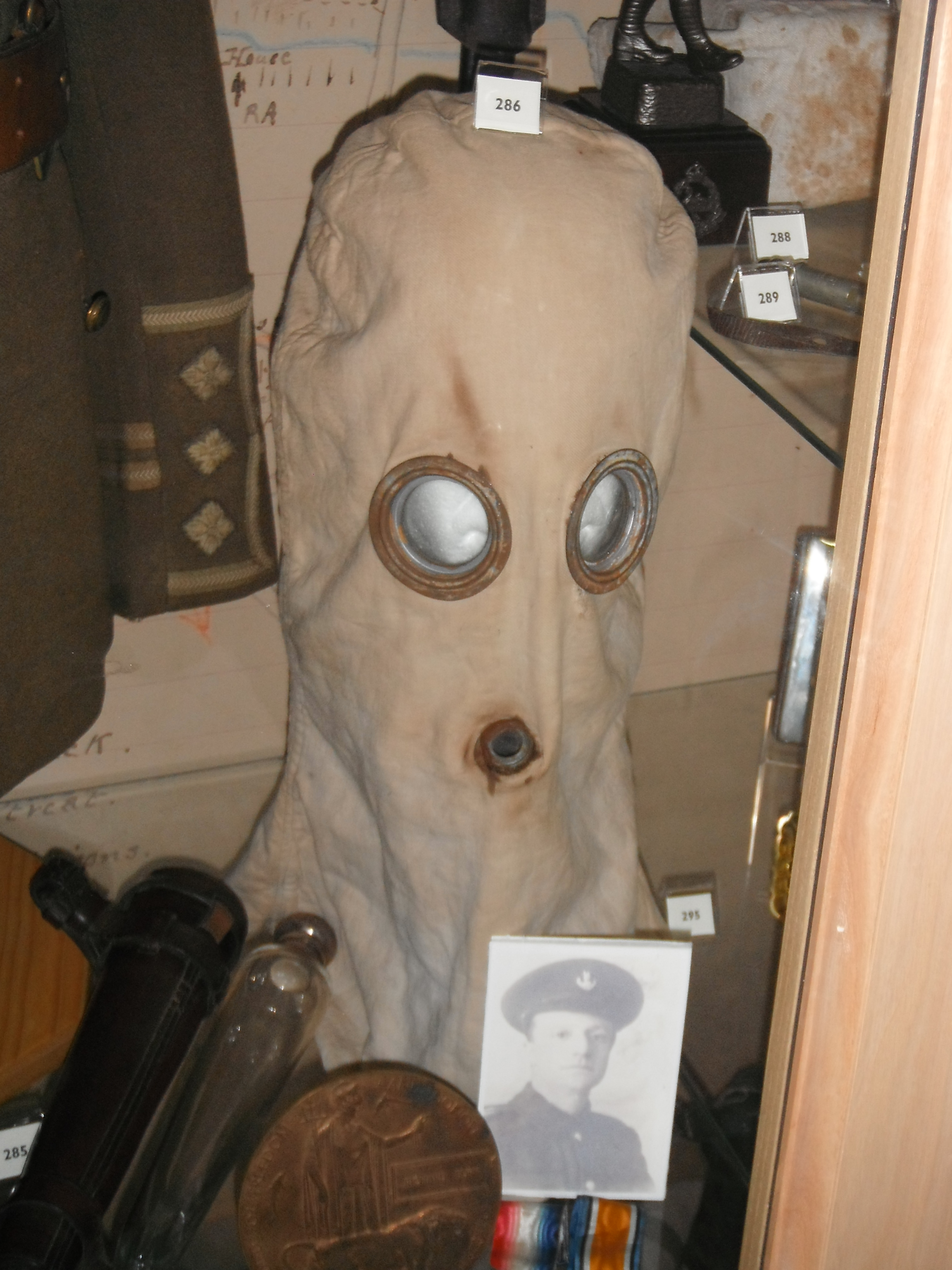 photo taken by me shows one of the exhibits, an early woolen gas mask used in the trenches by the British in the First World War. photo taken by me shows one of the exhibits, an early woolen gas mask used in the trenches by the British in the First World War.