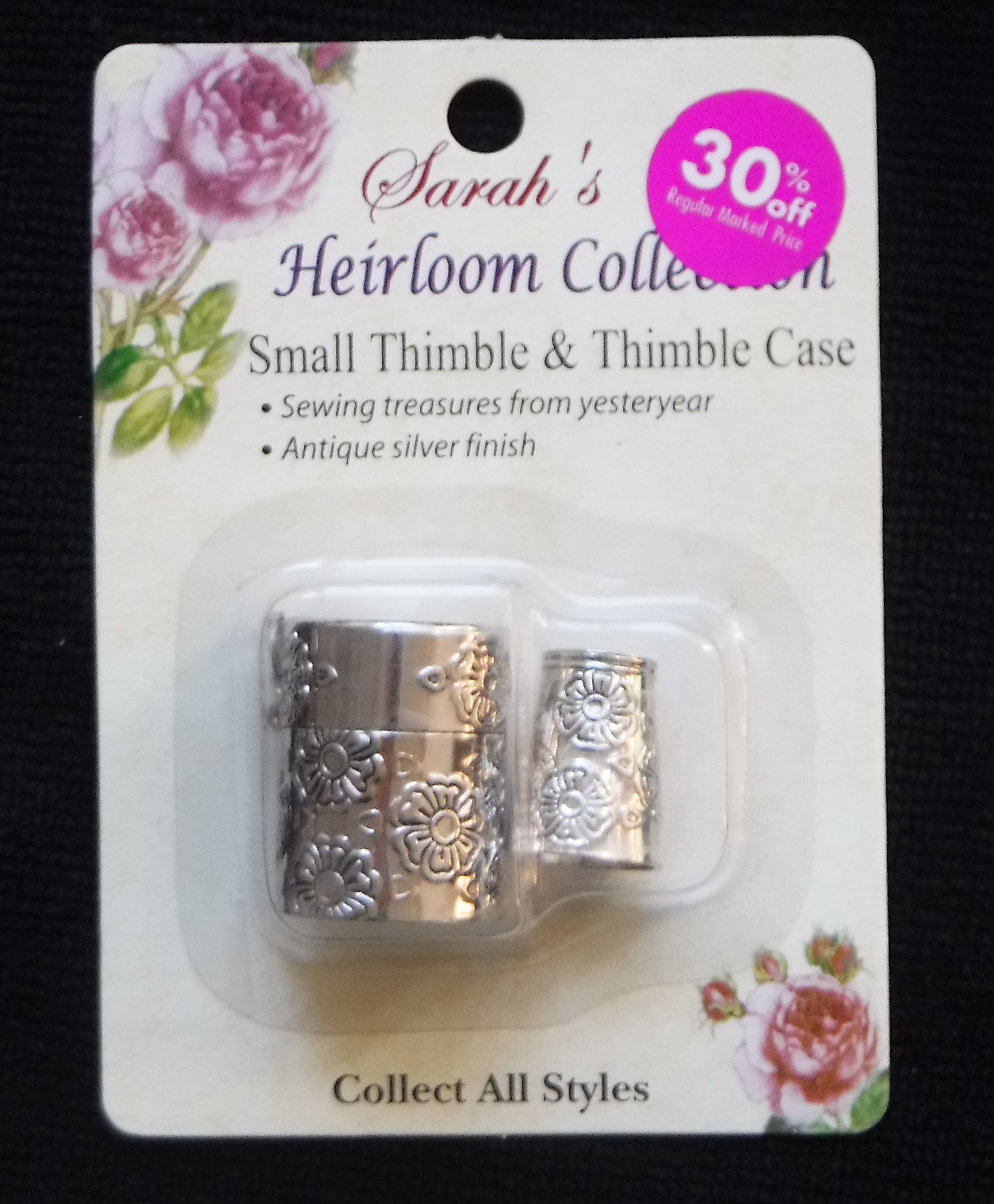 Photo I took of the thimble and case that I am going to put up on eBay Photo I took of the thimble and case that I am going to put up on eBay