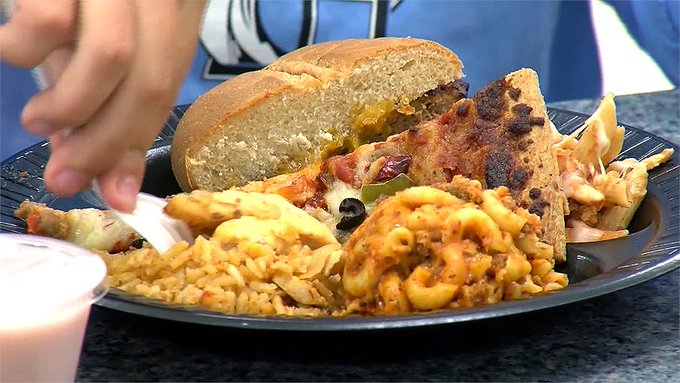 An image of a school lunch in Jupiter Florida An image of a school lunch in Jupiter Florida
