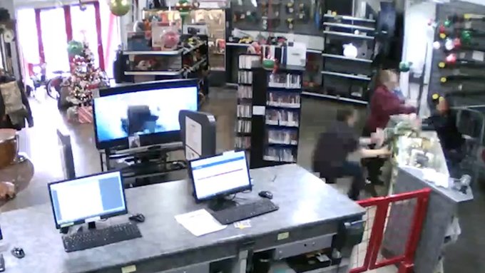 A heroic act from a manager at a pawn shop in Utah