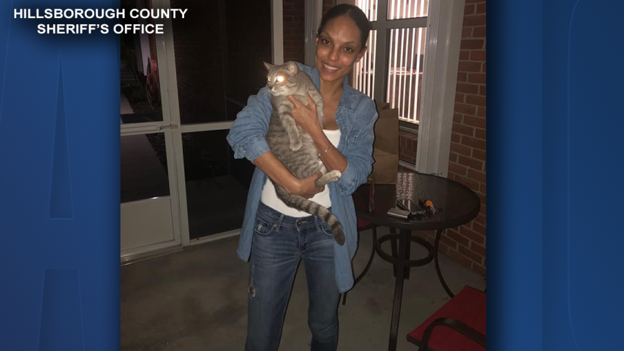 A cat owner in Tampa reunites with her lost cat after a two year separation A cat owner in Tampa reunites with her lost cat after a two year separation