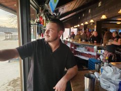 Hero bartender Steve Jones who rescued a trapped swan in a lake Hero bartender Steve Jones who rescued a trapped swan in a lake