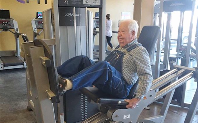 Lloyd Black working out at a gym in Semmes Alabama