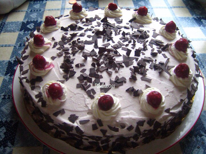 Black Forest cake (Schwarzwaeldertorte) Black Forest cake (Schwarzwaeldertorte)