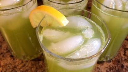 Credit: https://www.food.com/recipe/kiwi-lemonade-163460 Credit: https://www.food.com/recipe/kiwi-lemonade-163460