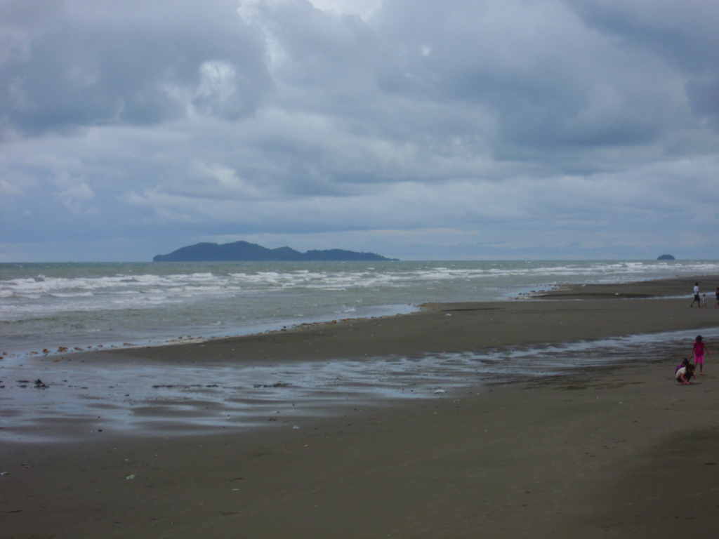 Roxas City Beach