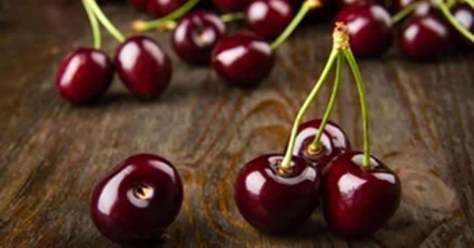 Fruit cherry 