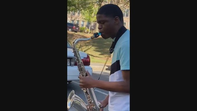 Atlanta saxophone player Avery Dixon Atlanta saxophone player Avery Dixon