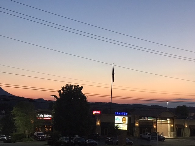 Twilight time in Pigeon Forge. Photo taken by and the property of FourWalls. Twilight time in Pigeon Forge. Photo taken by and the property of FourWalls.