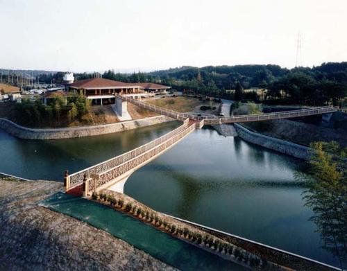 Beauty Japan -         Bridges in Japan:   SEE the bridges already exist in Japan and these are the infrastructure created by 'Mother of Engineers'....