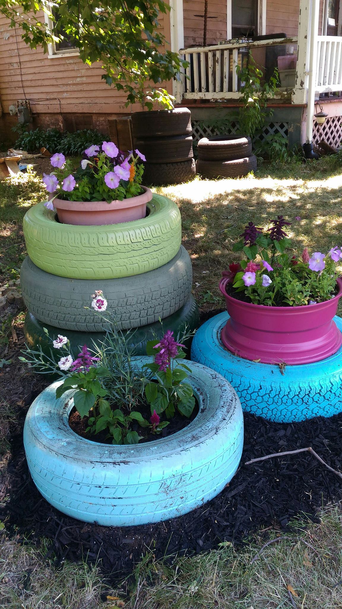 painted tires for gardening