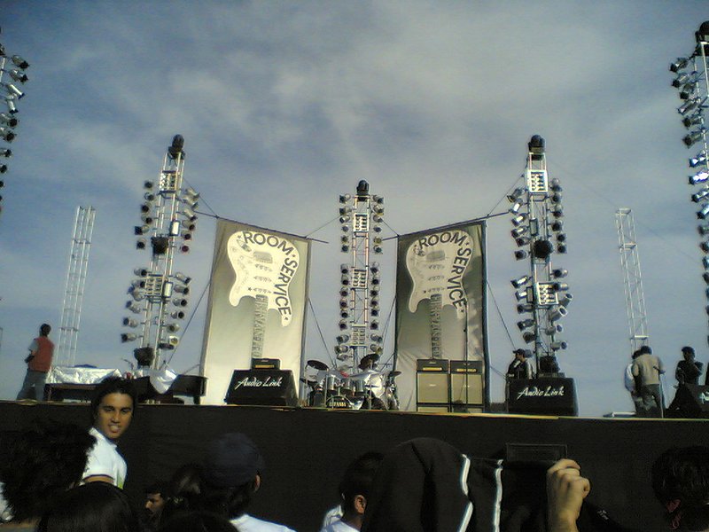 Bryan Adams  - Concert in Pakistan i goto there and enjoyed a lot