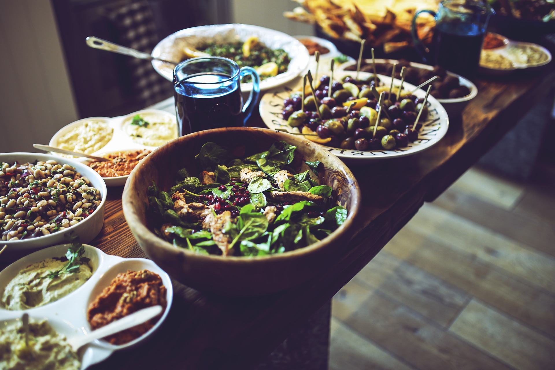 There was always plenty of food and dishes of food on the Mullahs table There was always plenty of food and dishes of food on the Mullahs table