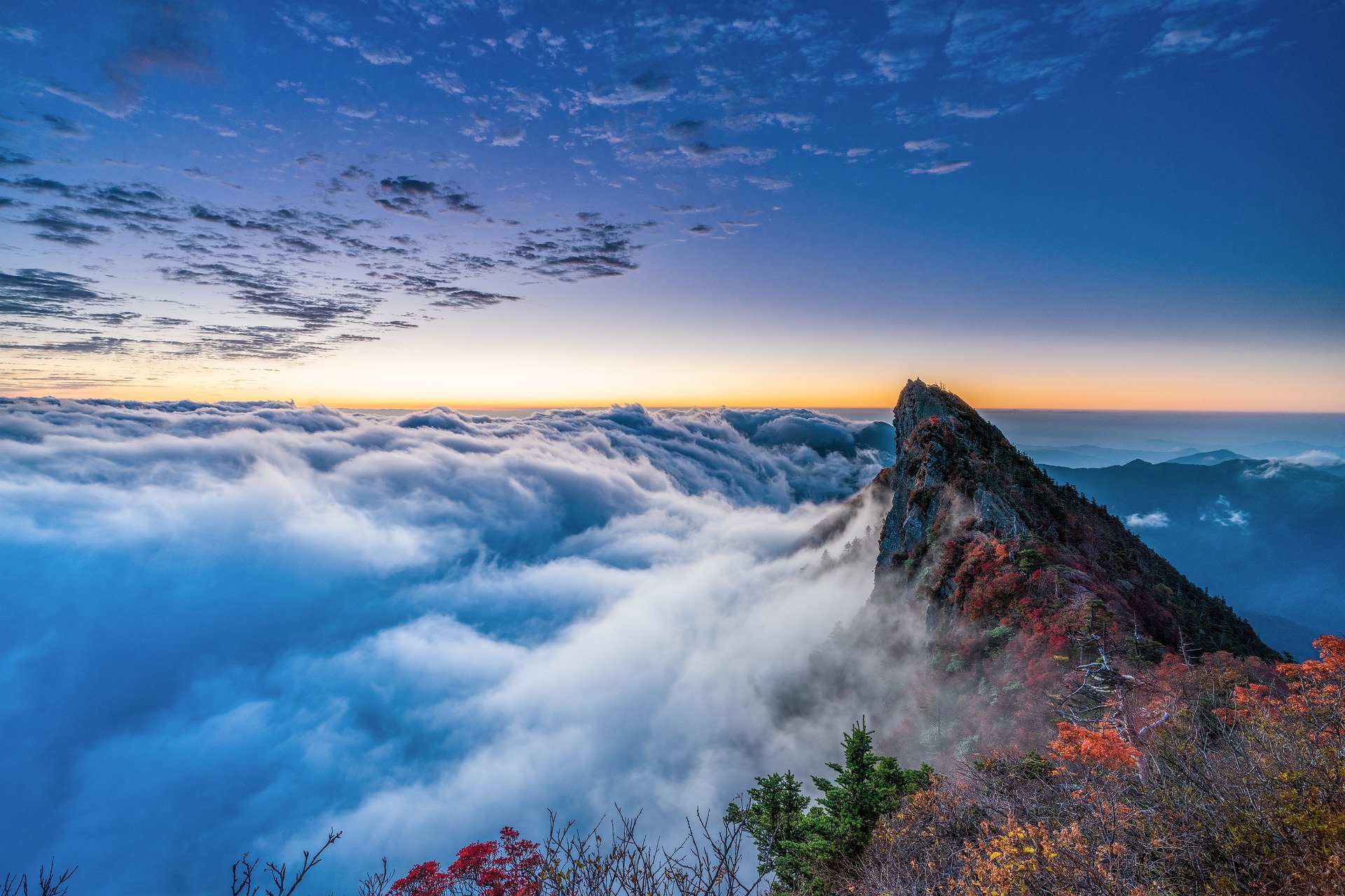 ]Use your mind to get you above the clouds, but to do just stay on the top of your mind, jump across to your soul.