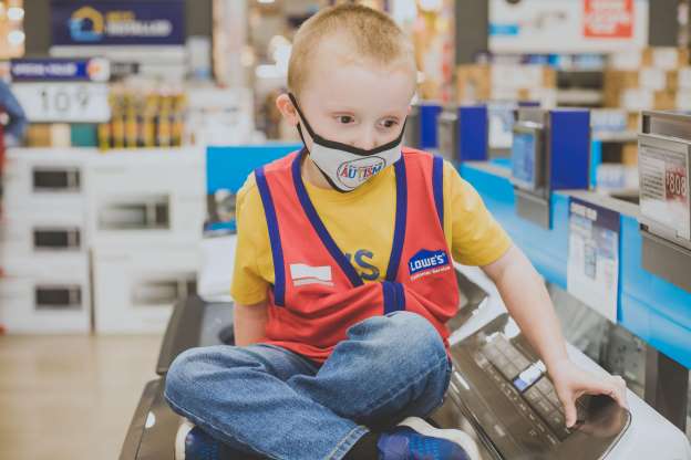 Four year old autistic child Jaxon Maples having his dream come true 