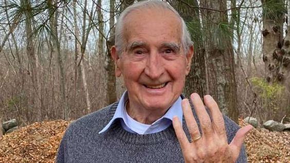 James Crowley with his wedding ring that was recovered thanks to a stranger James Crowley with his wedding ring that was recovered thanks to a stranger