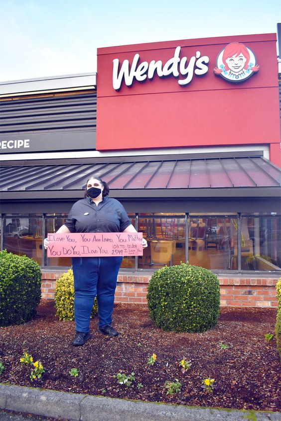 Wendy's assistant manager April DiDonna and her love scoreboard Wendy's assistant manager April DiDonna and her love scoreboard