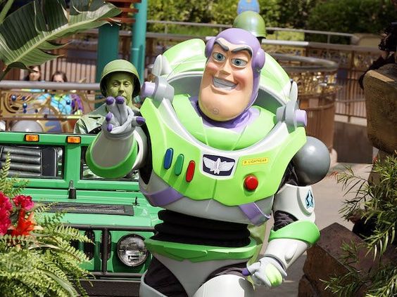 A Toy Story character story reunites with a fan of his in Little Rock A Toy Story character story reunites with a fan of his in Little Rock