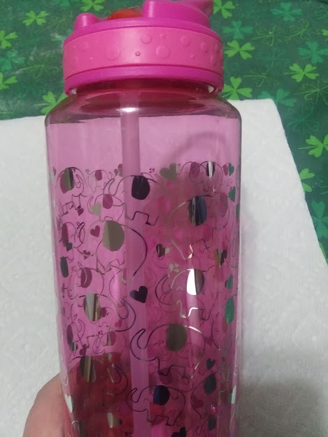 Photo Credit: I bought this water bottle from the Baltimore Zoo. :) Photo Credit: I bought this water bottle from the Baltimore Zoo. :)