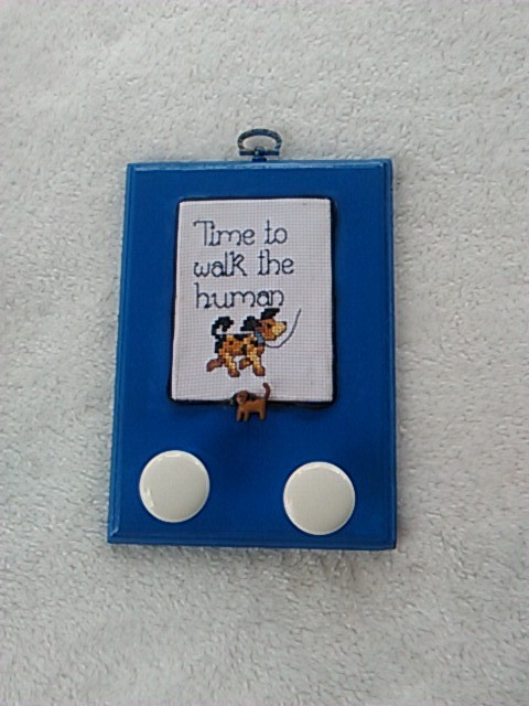 Dog leash holder Dog leash holder